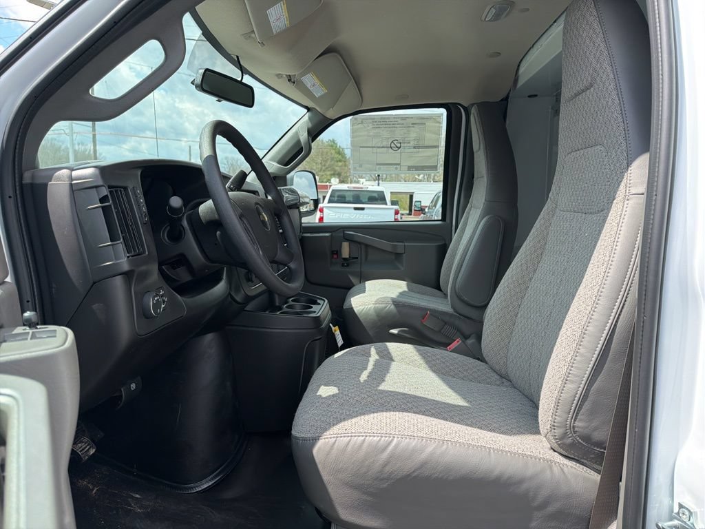 New 2026 Chevrolet Express 3500 w/ Power Convenience Package RWD image 10