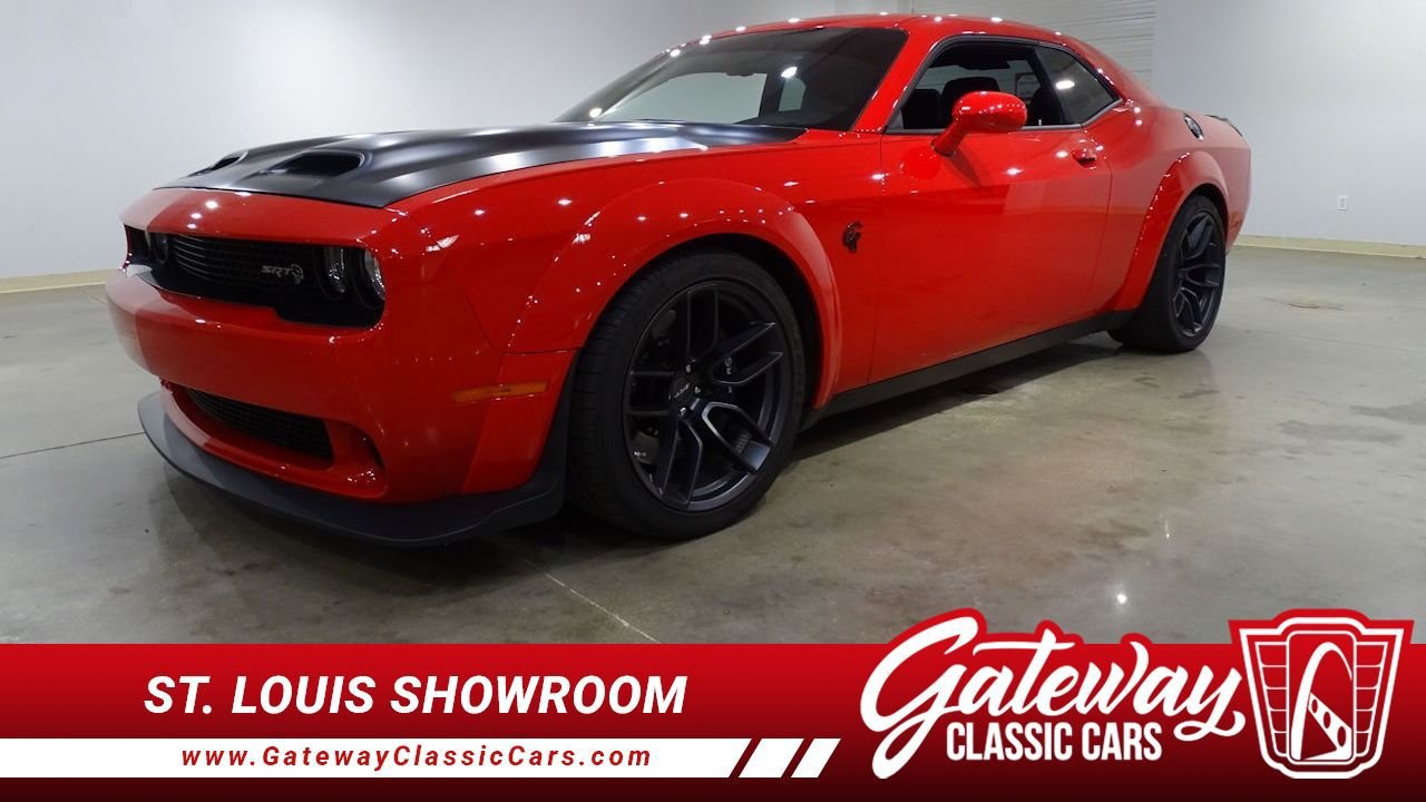 Used 2019 Dodge Challenger SRT Hellcat Redeye image 1