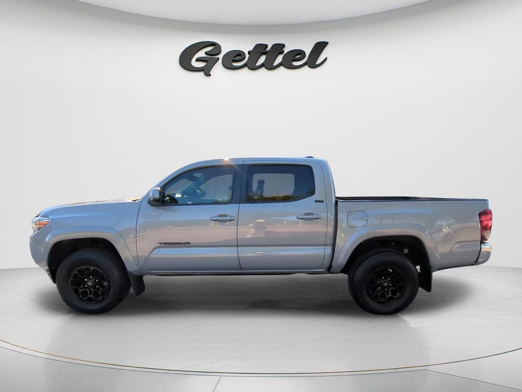 Used 2021 Toyota Tacoma SR5 RWD image 8