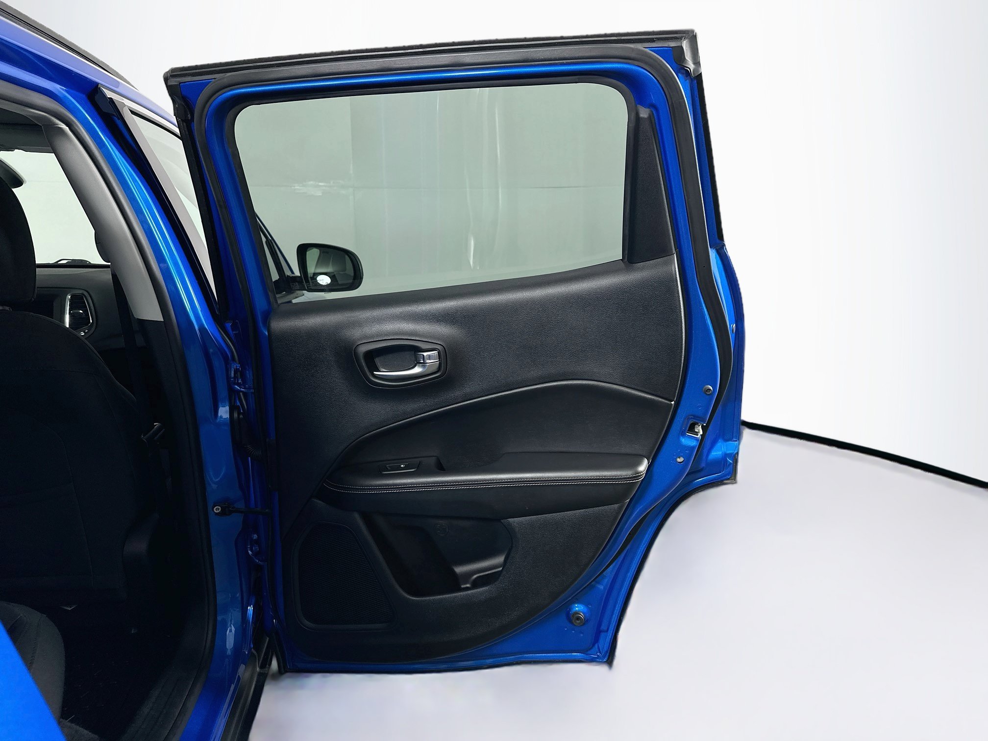 Used 2019 Jeep Compass Sport FWD image 28