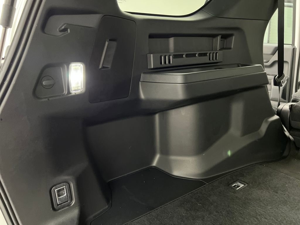 Used 2025 Toyota 4Runner SR5 image 30