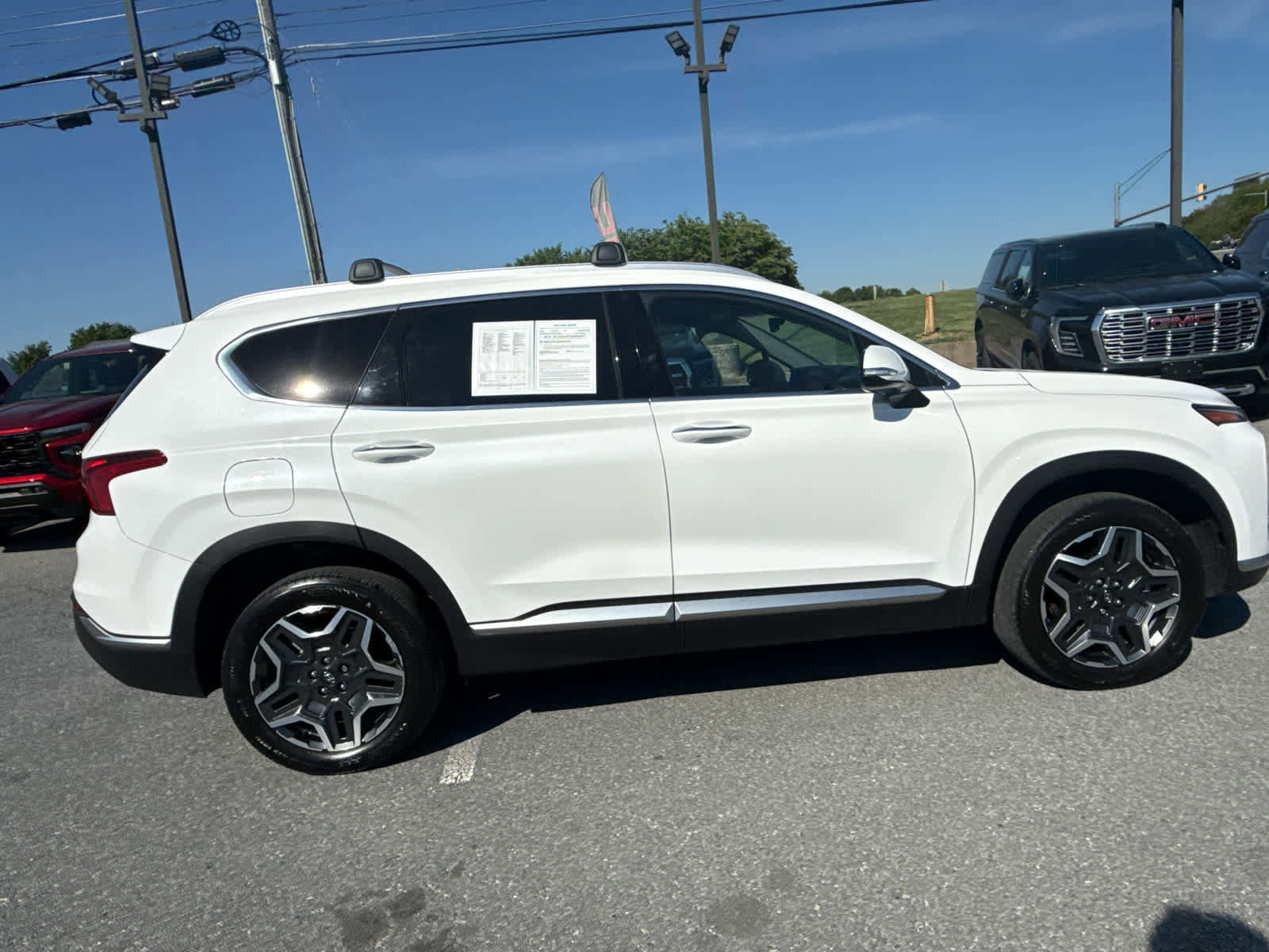 Used 2022 Hyundai Santa Fe SEL Convenience w/ Cargo Package AWD/4WD image 11