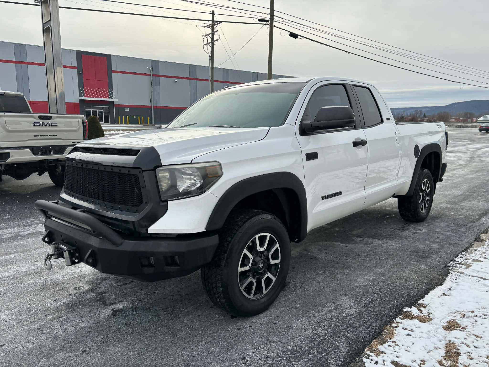 Used 2014 Toyota Tundra SR5 image 7