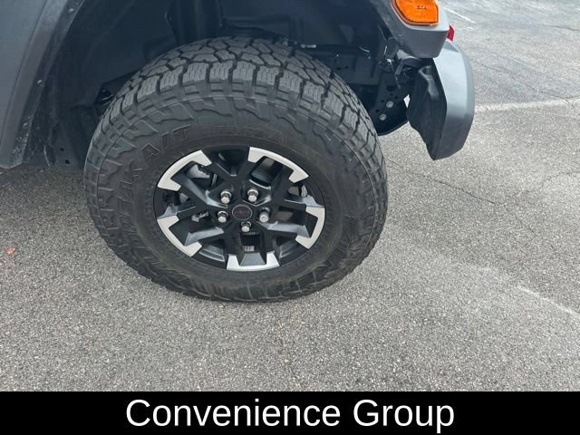 Used 2026 Jeep Gladiator Rubicon w/ Safety Group AWD/4WD image 5