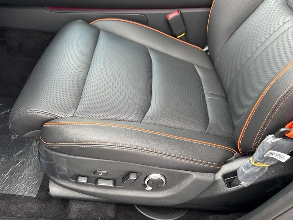 New 2026 Genesis GV70 2.5T Sport Prestige AWD/4WD image 10