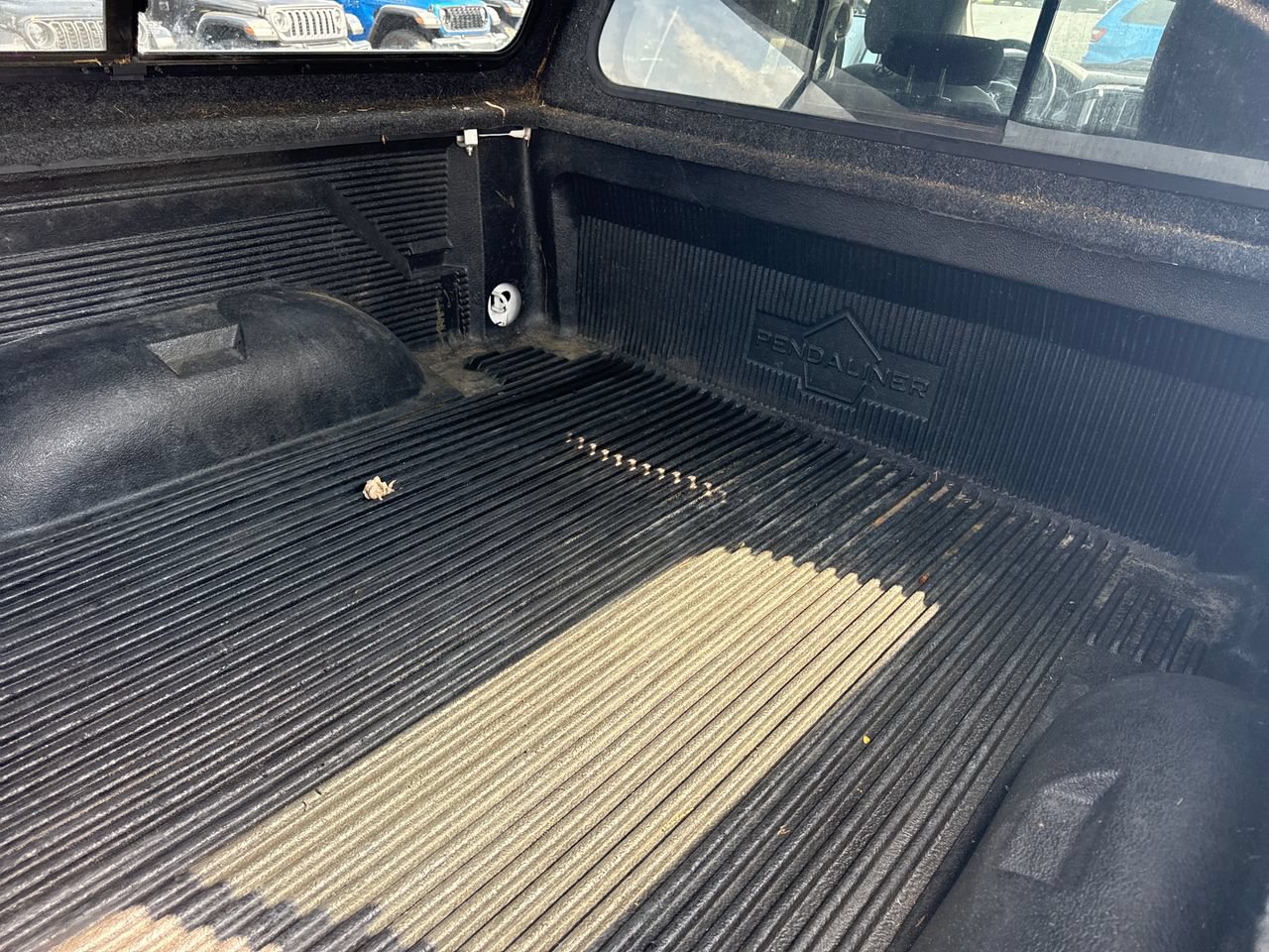 Used 2016 RAM 2500 SLT AWD/4WD image 9