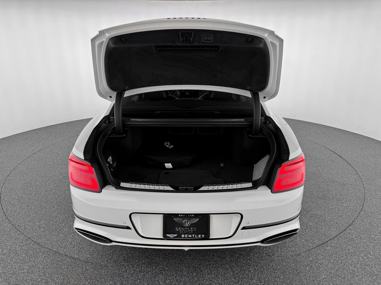 New 2026 Bentley Flying Spur Plug-In Hybrid image 36