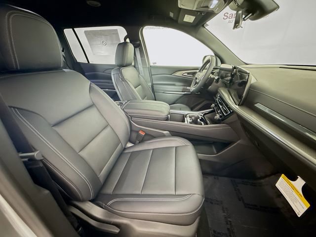 New 2026 Chevrolet Traverse LT w/ Driver Confidence Package AWD/4WD image 30