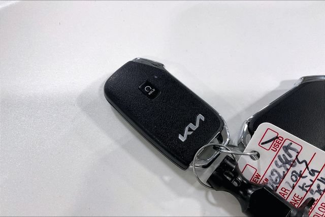 Used 2025 Kia Seltos SX w/ SX Sunroof Package AWD/4WD image 11