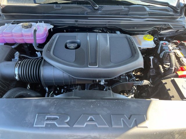 New 2026 RAM 1500 Laramie w/ Sport Appearance Package AWD/4WD image 26