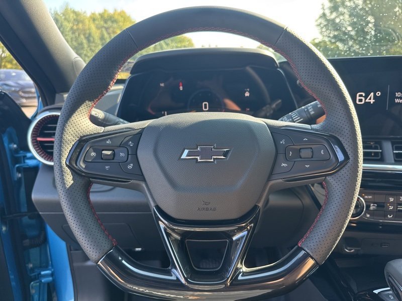 New 2025 Chevrolet Trax RS w/ Sunroof Package image 10