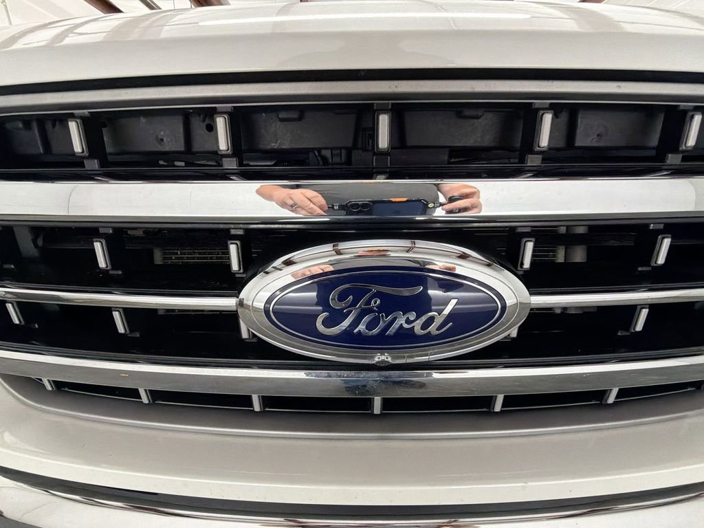 Used 2022 Ford F150 Lariat image 30