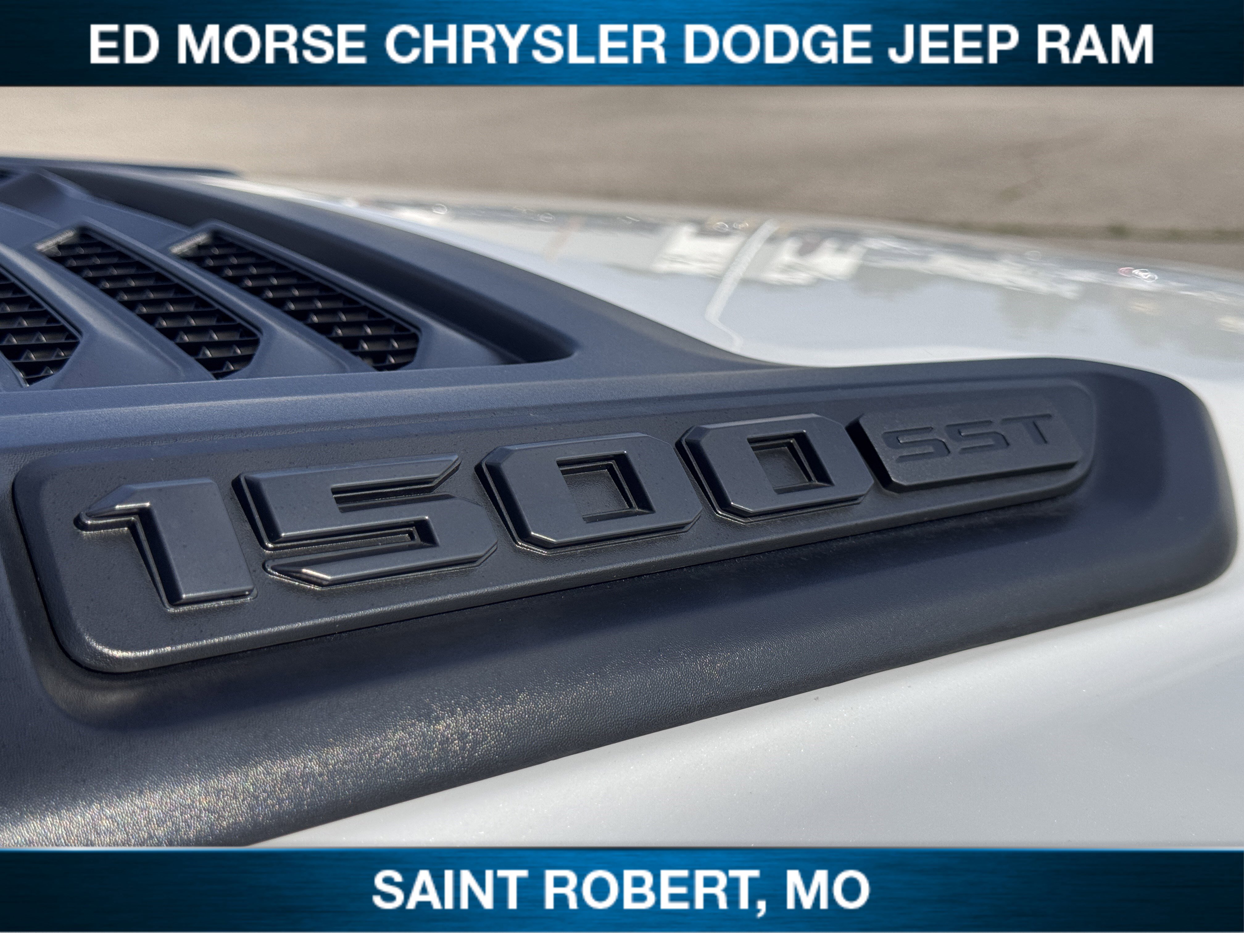 New 2025 RAM 1500 Laramie w/ Night Edition image 14