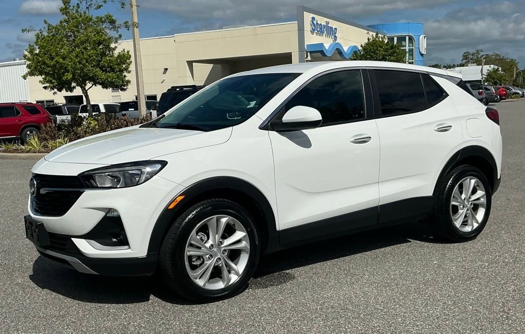 Used 2022 Buick Encore GX Preferred w/ Cold Weather Comfort Package image 2