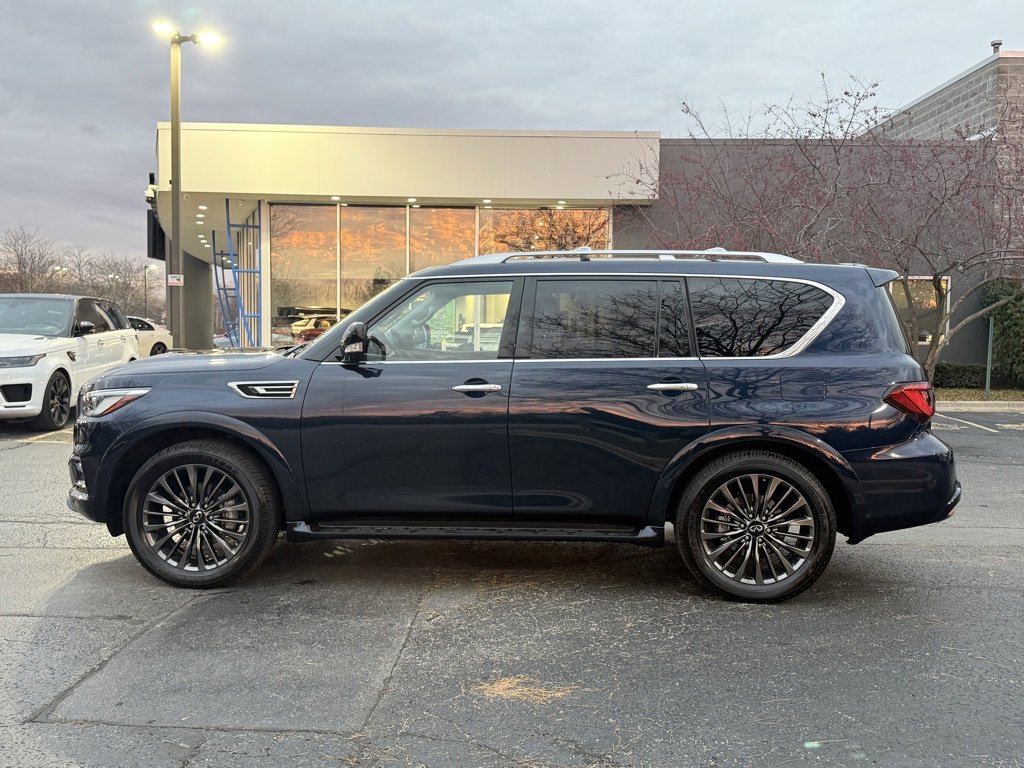 Used 2024 INFINITI QX80 Premium Select w/ Cargo Package image 15