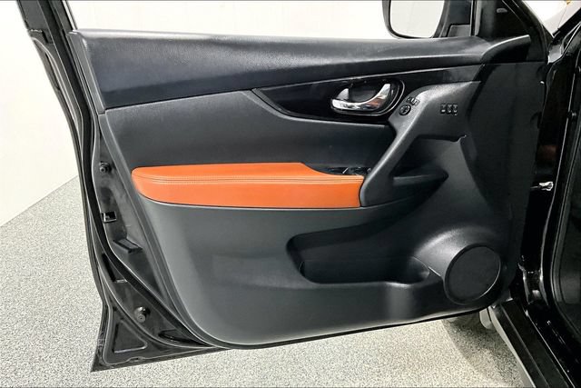 Used 2019 Nissan Rogue SL AWD/4WD image 24