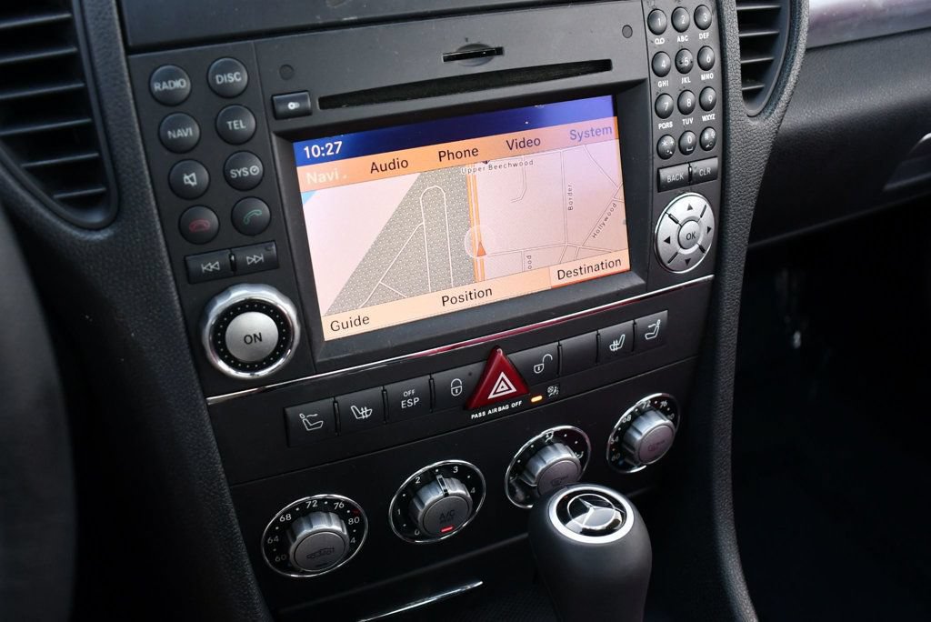 Used 2009 Mercedes-Benz SLK 300 image 13
