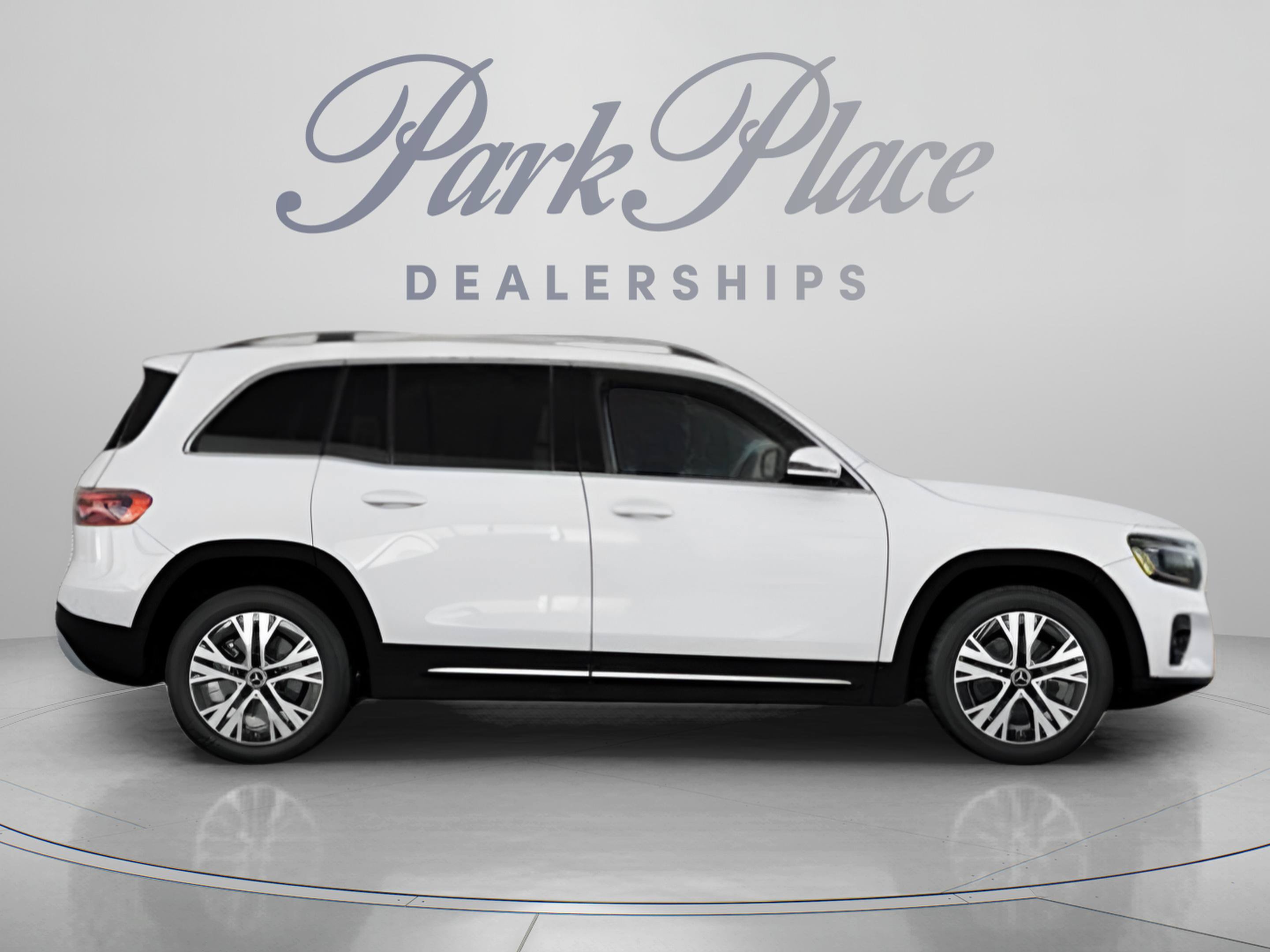 Used 2026 Mercedes-Benz GLB 250 image 26