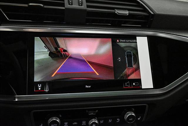 New 2025 Audi Q3 2.0T Premium Plus image 15
