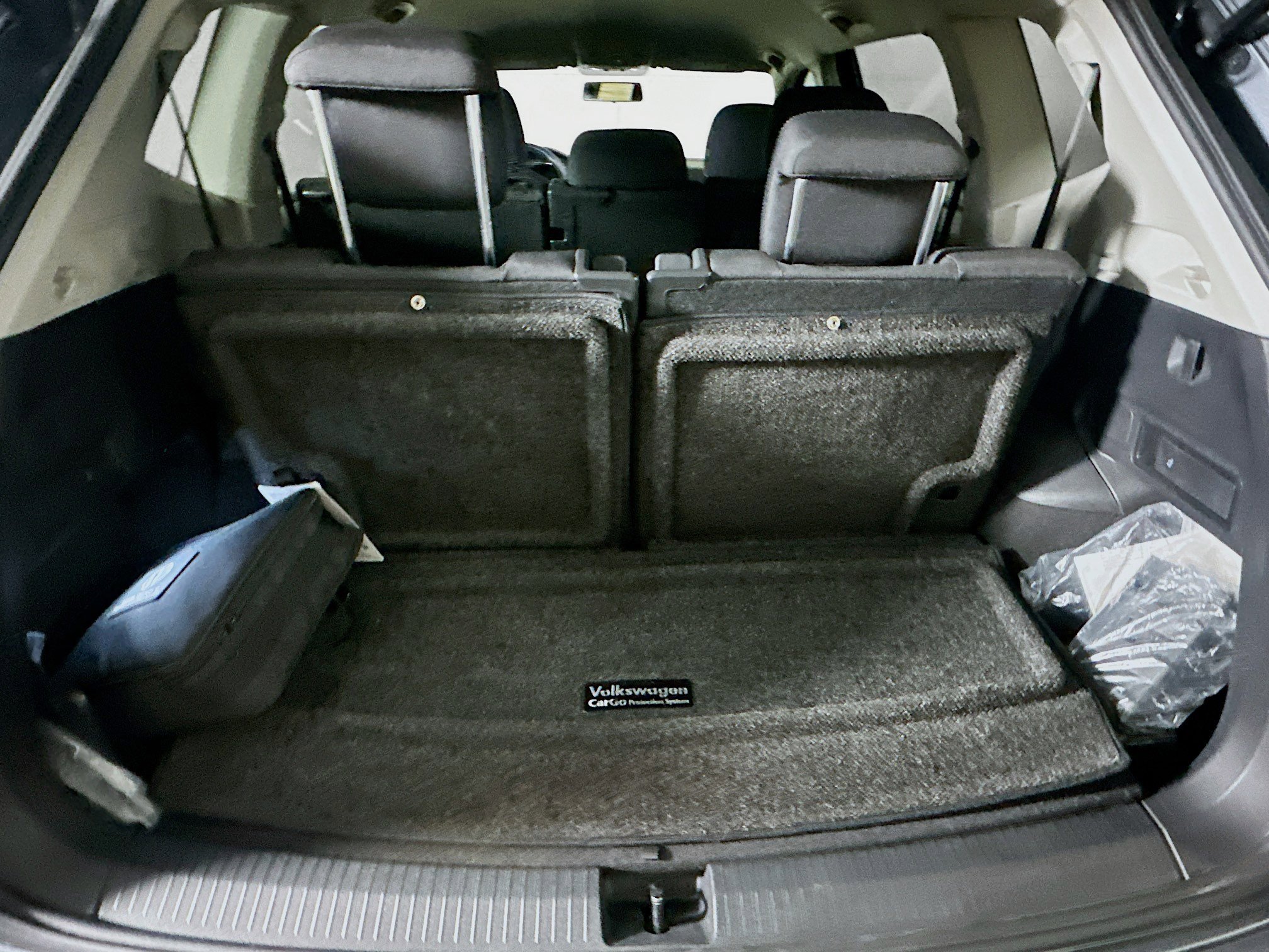 Used 2022 Volkswagen Tiguan S image 27