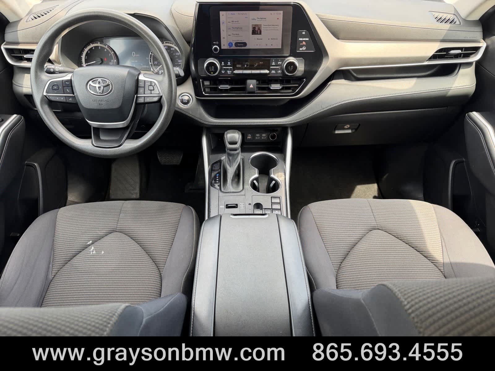 Used 2023 Toyota Highlander L FWD image 20