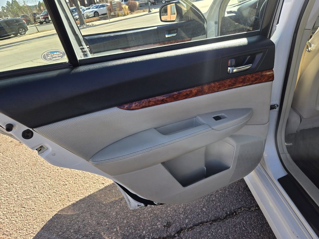 Used 2011 Subaru Legacy 3.6R Limited w/ Appearance Package 1H image 19