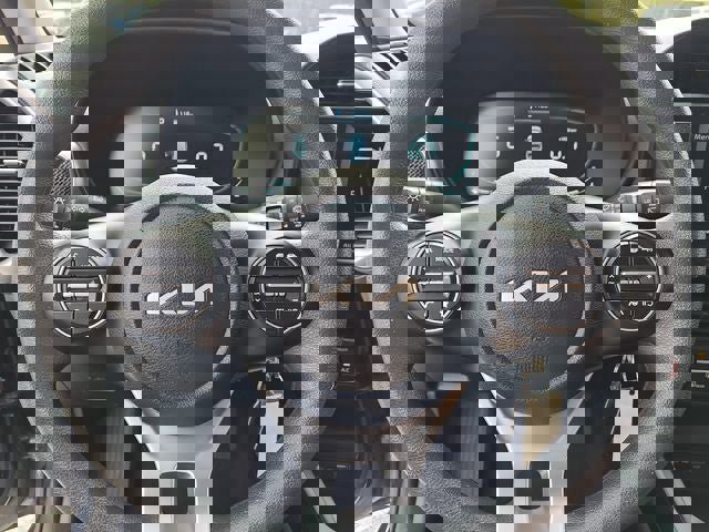 Used 2023 Kia Soul LX w/ Option Group 015 image 28