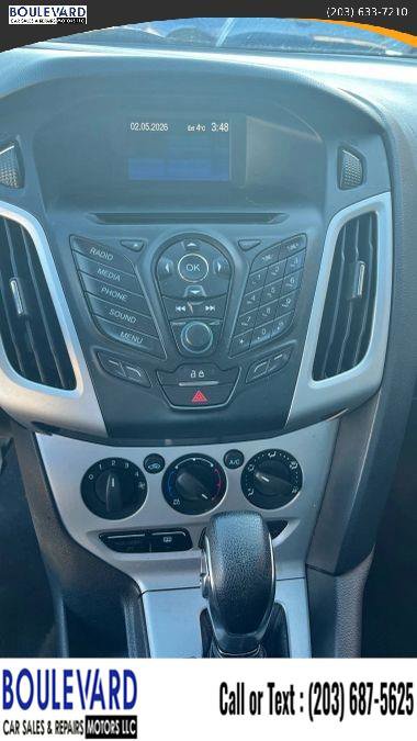 Used 2013 Ford Focus SE FWD image 20