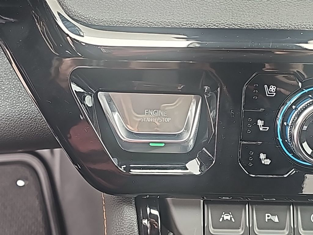 New 2026 GMC Sierra 1500 AT4 w/ AT4 Premium Package image 24