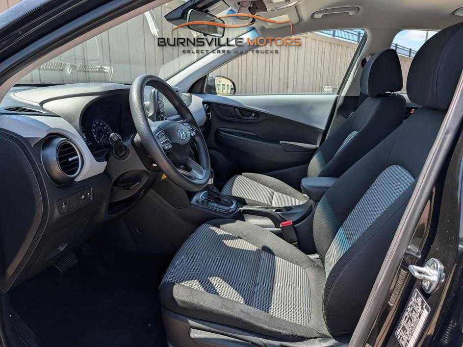 Used 2019 Hyundai Kona SE AWD/4WD image 10