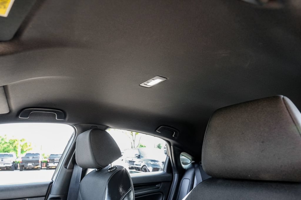 Used 2023 Honda Civic Sport image 30