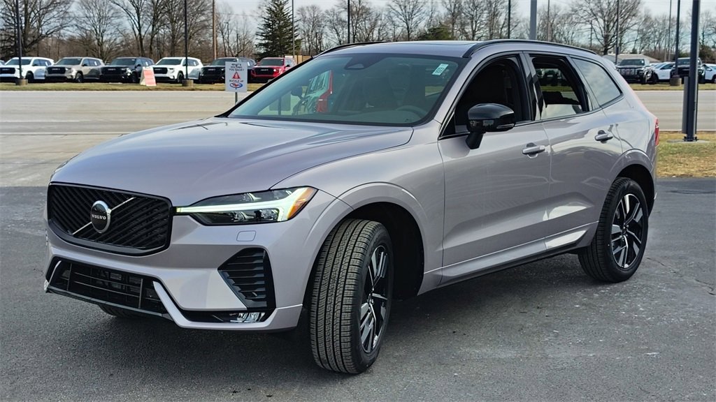 New 2026 Volvo XC60 B5 Core w/ Protection Package Premier image 6
