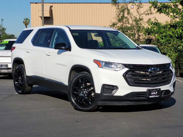 Used 2020 Chevrolet Traverse LS w/ LPO, Black Accent Package image 2