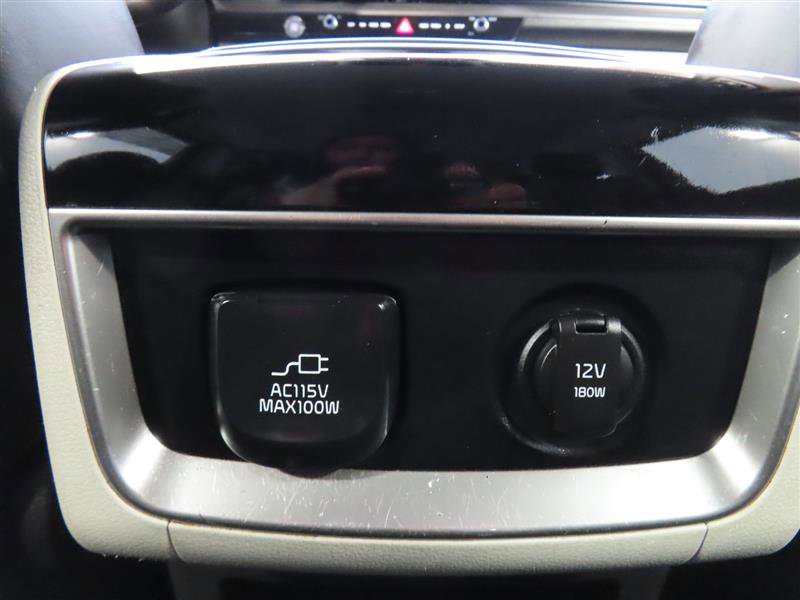 Used 2022 Kia Carnival SX image 35