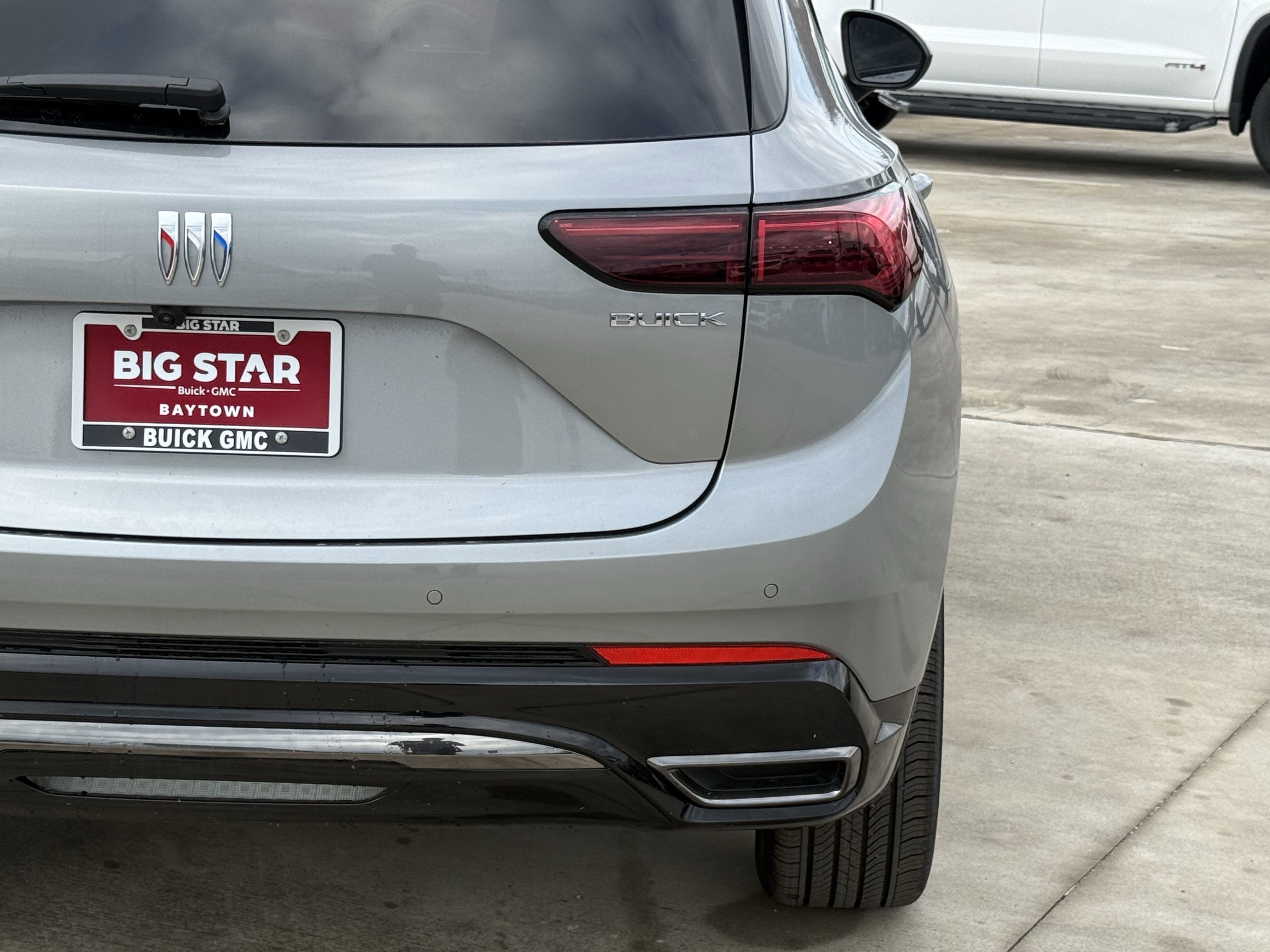 New 2026 Buick Envision Sport Touring image 7