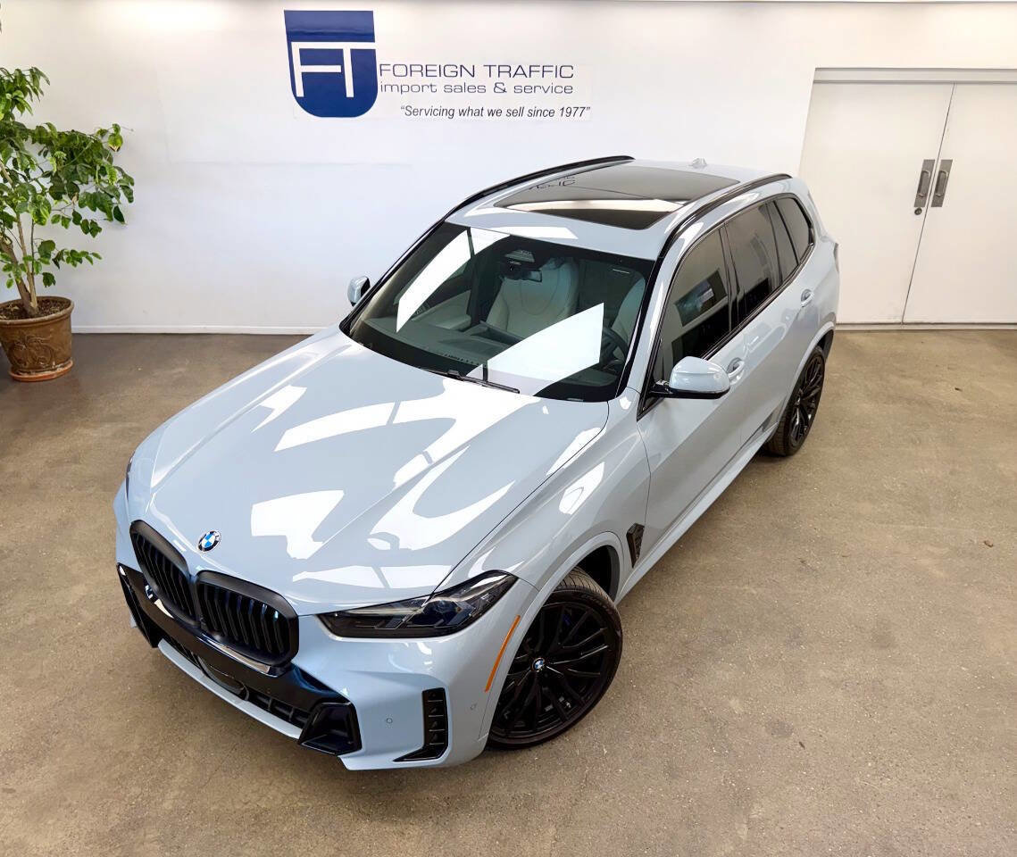 Used 2025 BMW X5 xDrive40i w/ M Sport Package image 34