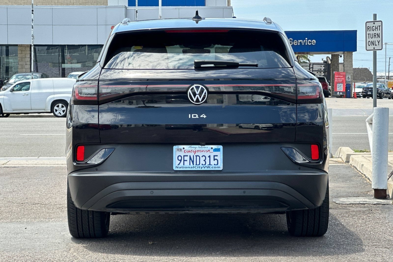 Used 2023 Volkswagen ID.4 Pro RWD image 5
