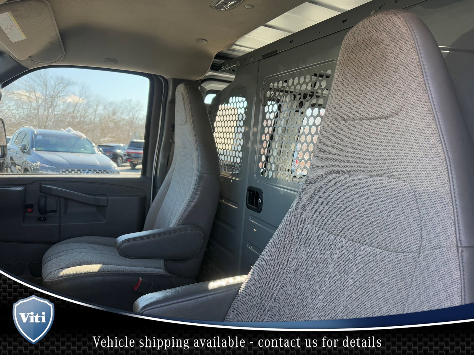 Used 2016 GMC Savana 2500 w/ Chrome Appearance Package image 18