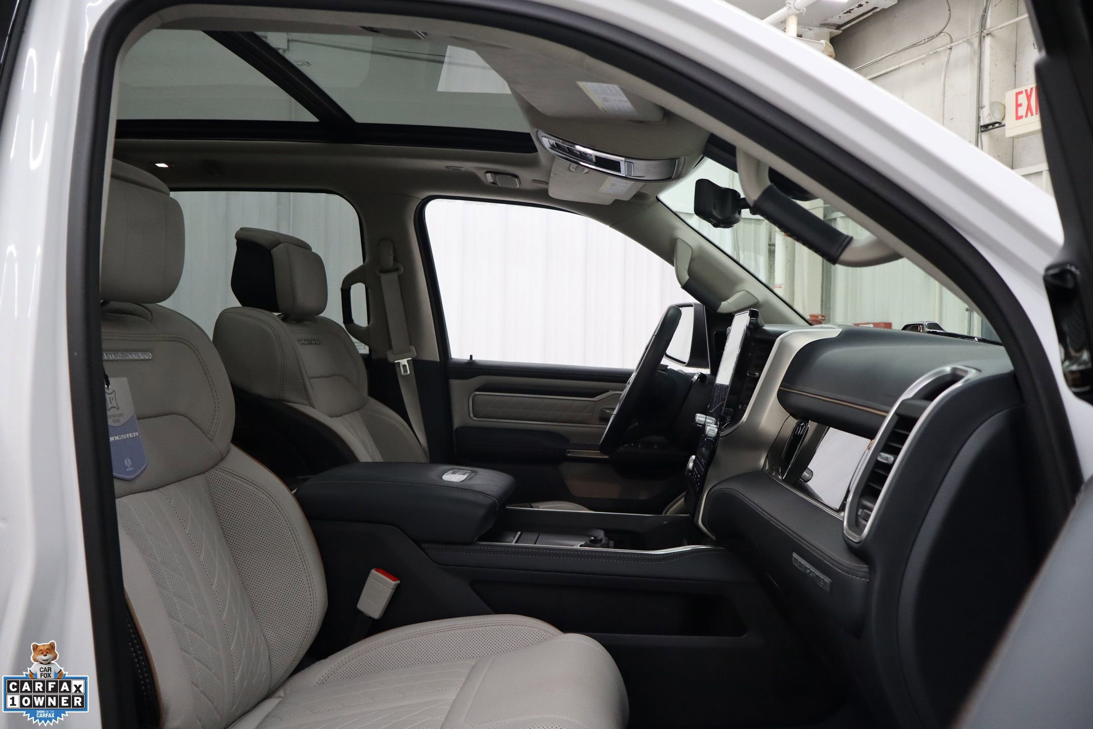 Used 2025 RAM 1500 Tungsten image 33