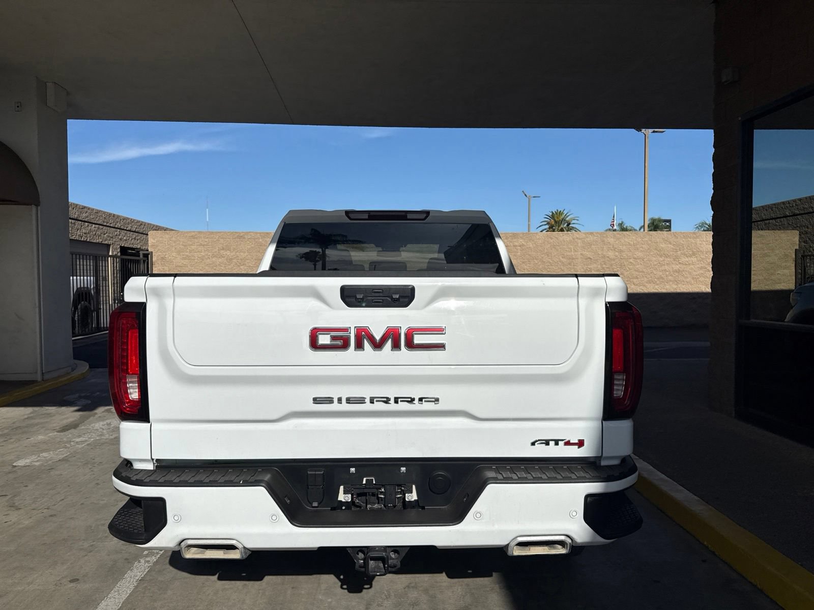 Certified 2025 GMC Sierra 1500 AT4 AWD/4WD image 5