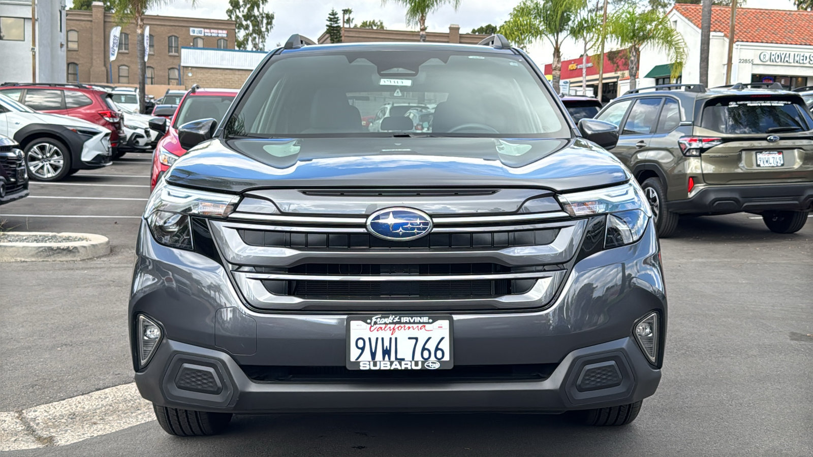 Certified 2025 Subaru Forester Premium w/ Convenience Package #1 AWD/4WD image 3