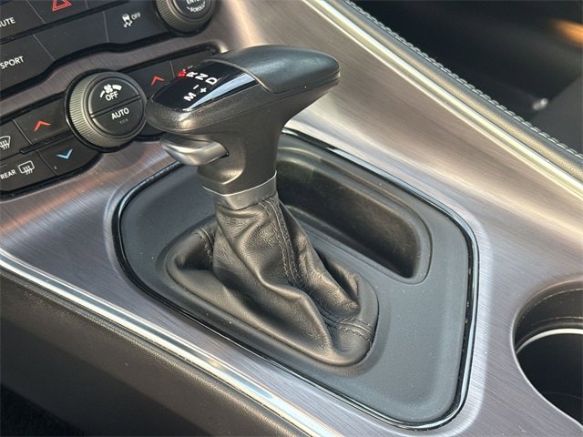 Used 2018 Dodge Challenger SXT image 19