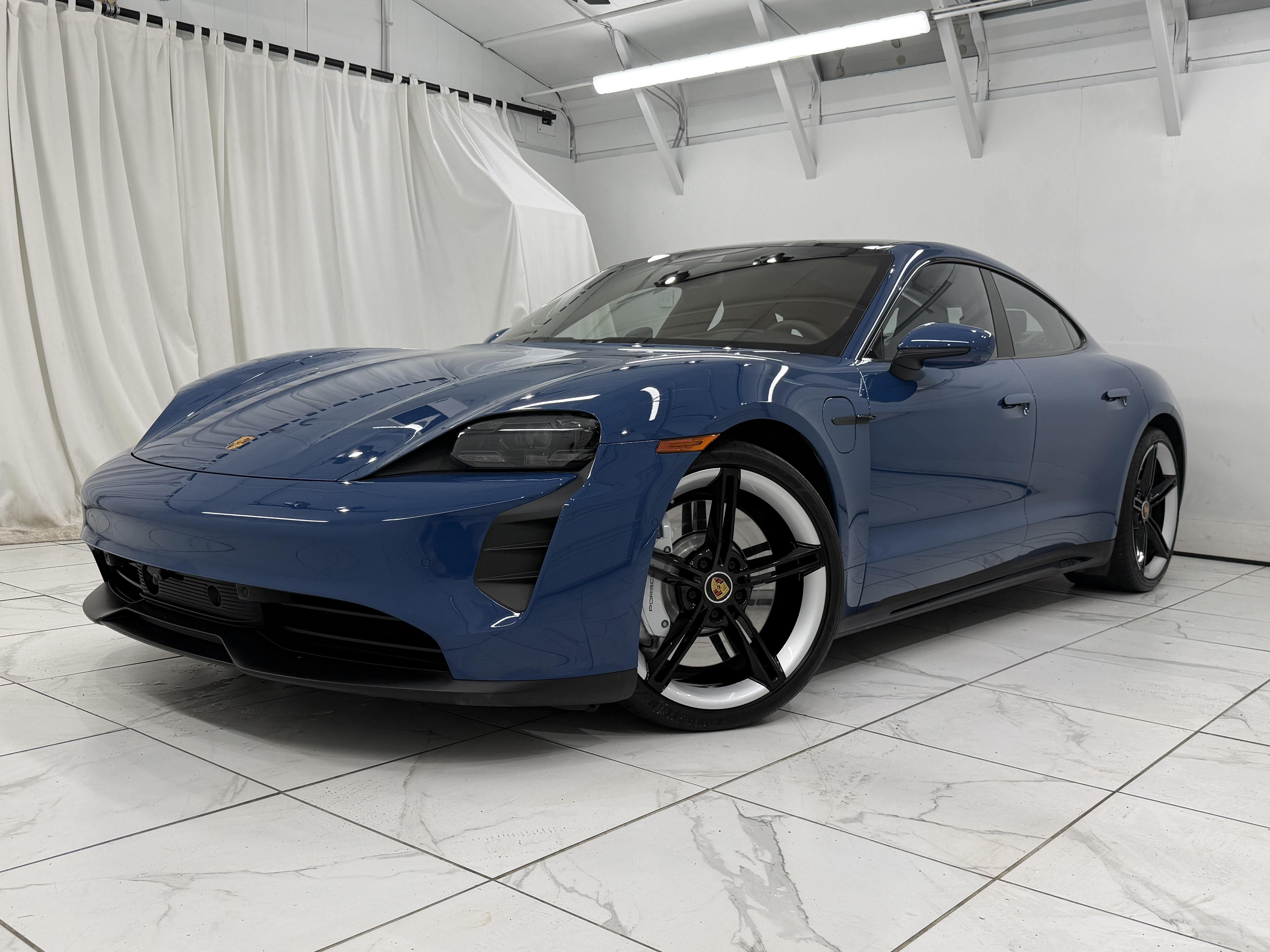 Certified 2023 Porsche Taycan GTS AWD/4WD image 7
