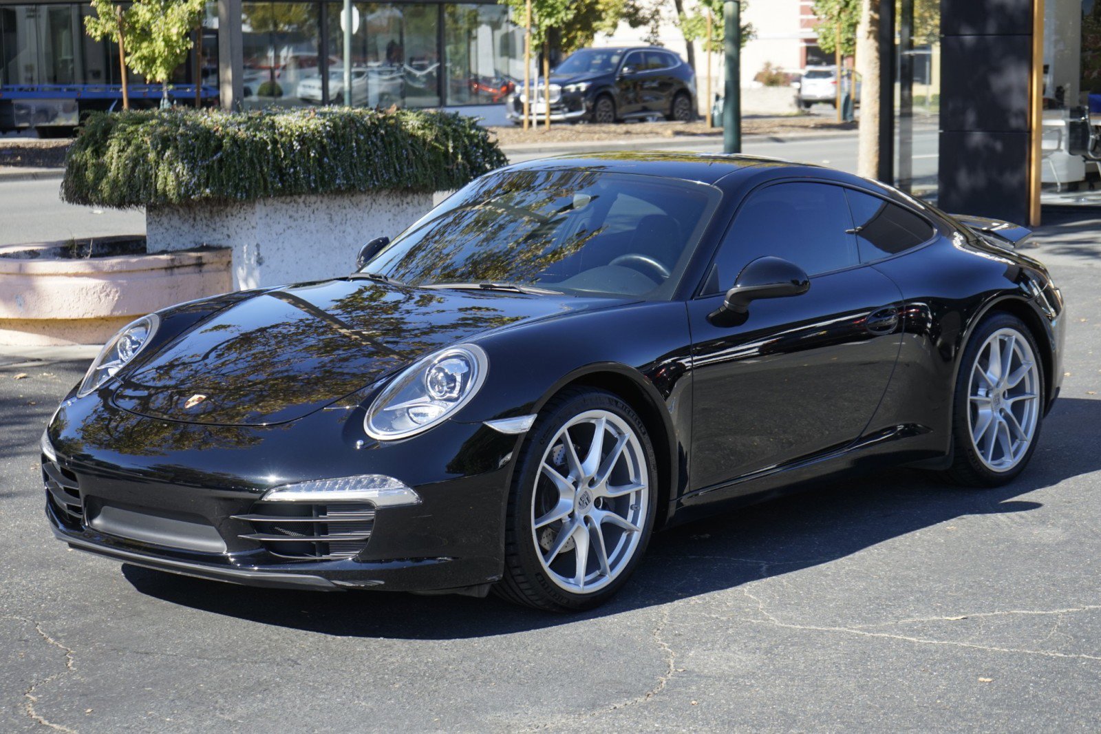 Used 2014 Porsche 911 Carrera image 2