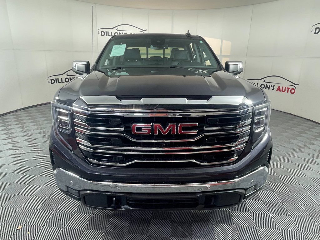 Used 2022 GMC Sierra 1500 SLT w/ SLT Premium Plus Package AWD/4WD image 11