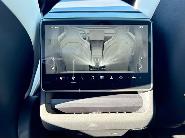 Used 2025 Tesla Model 3 Performance image 25