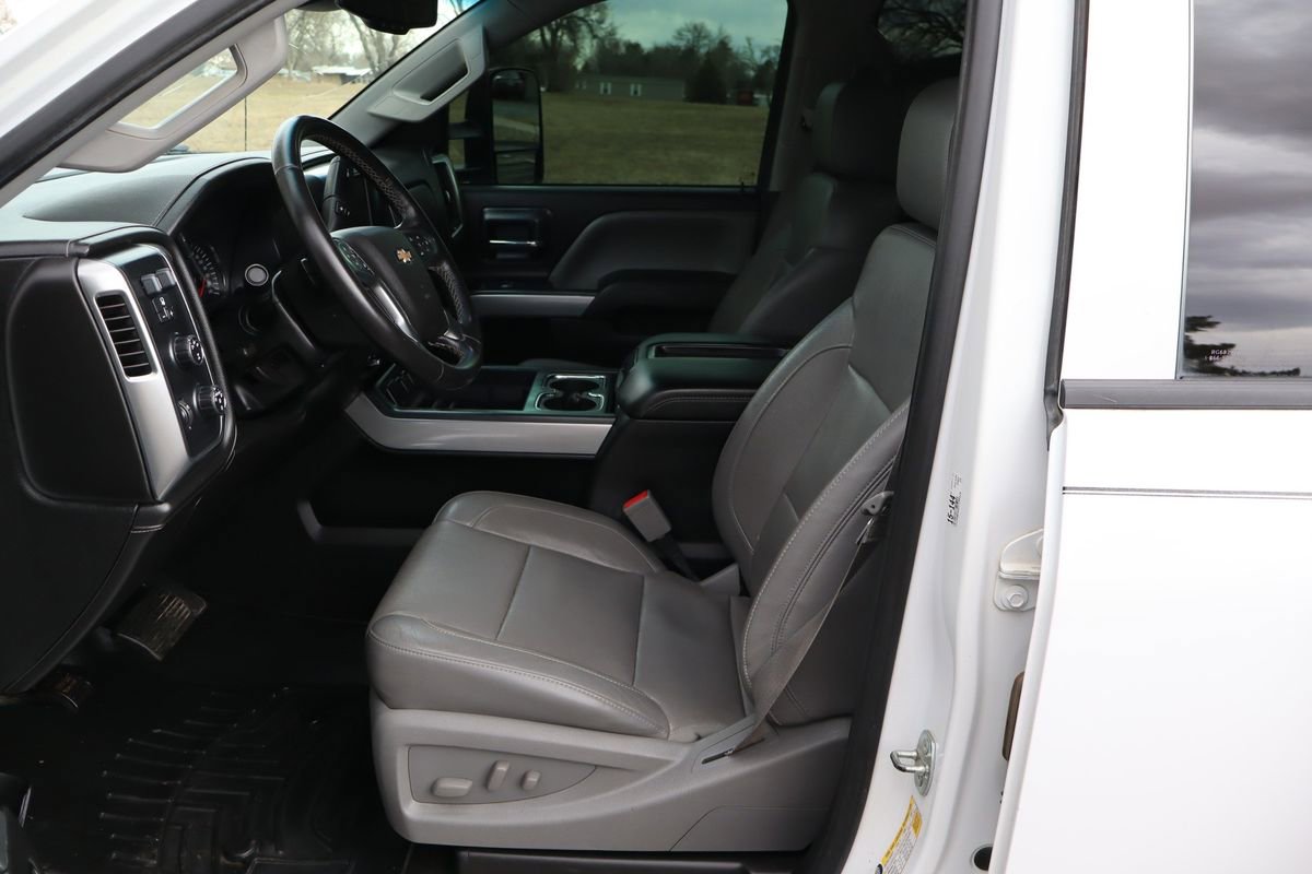 Used 2015 Chevrolet Silverado 2500 LTZ w/ Duramax Plus Package image 18