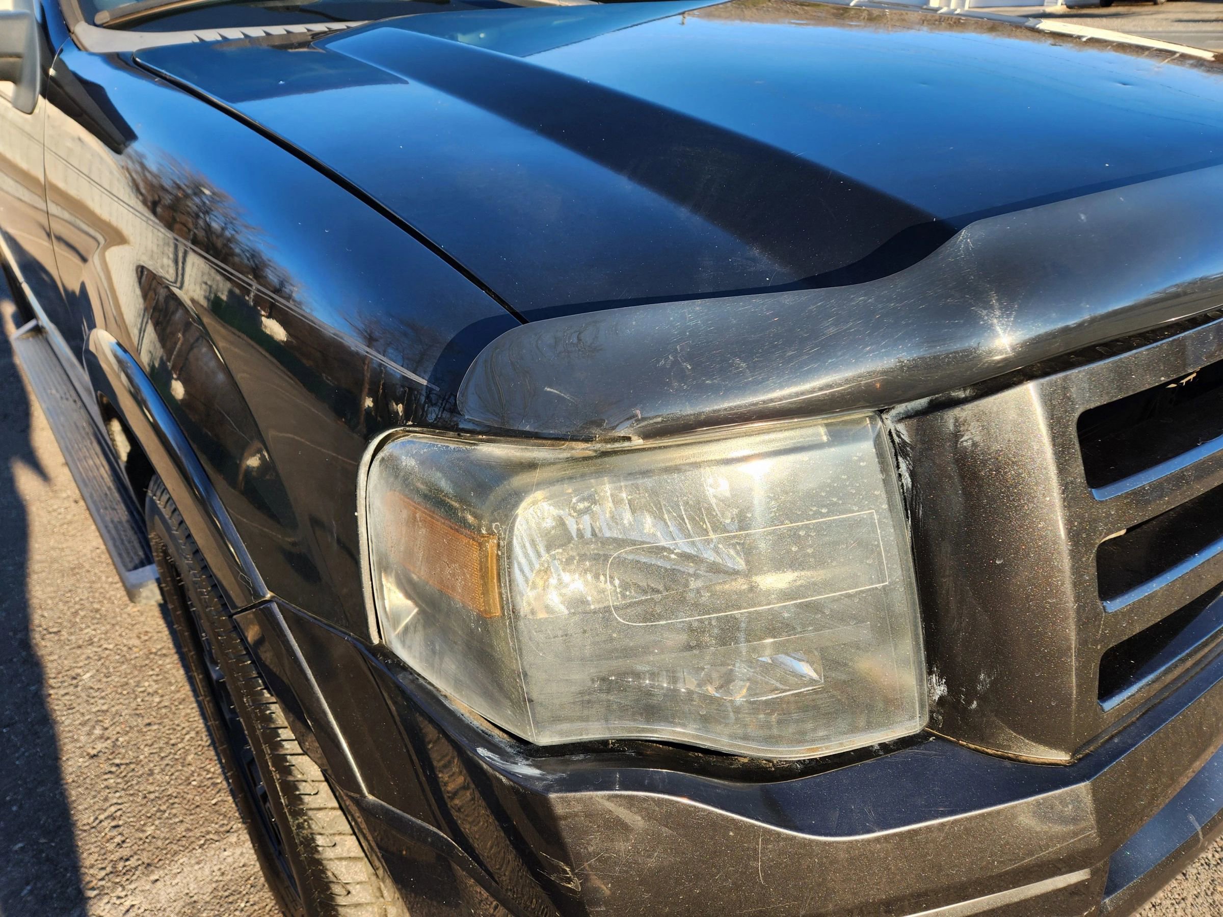 Used 2010 Ford Expedition Limited image 4