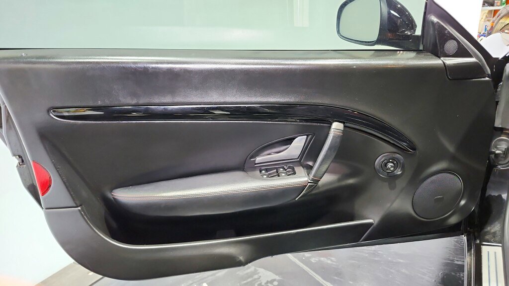 Used 2014 Maserati GranTurismo Convertible RWD image 23