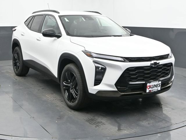 New 2026 Chevrolet Trax ACTIV FWD image 2